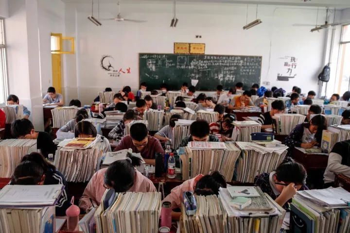 2021年广东高考复读会更难吗