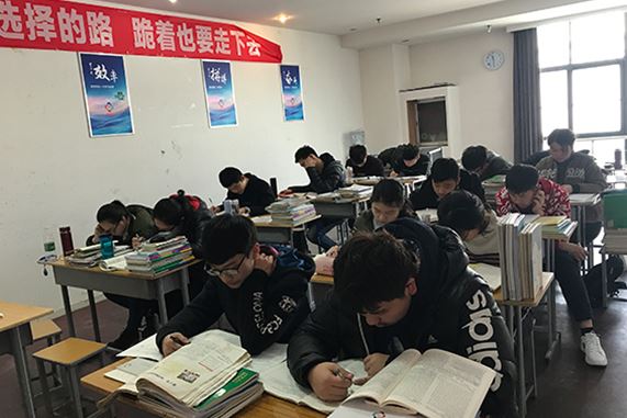 河南高考艺术专业培训学校