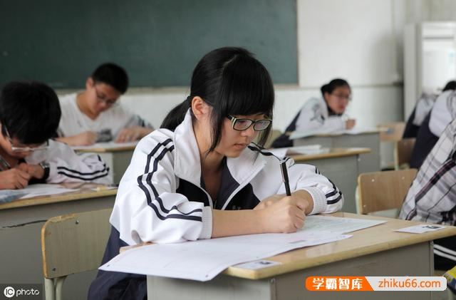 女儿高一上课听不懂，考试垫底，该怎么办？