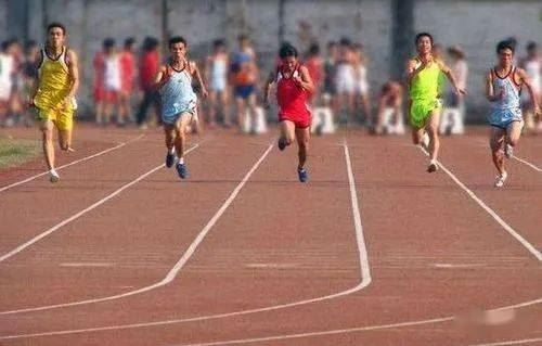 重庆高考考体育吗2021