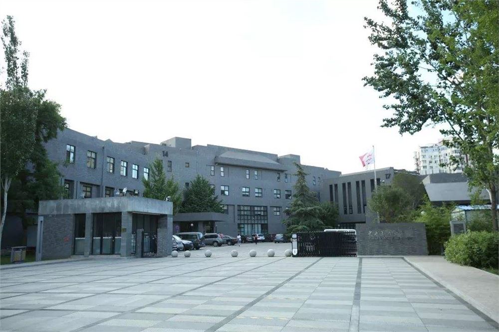 重庆艺人美术高考培训学校