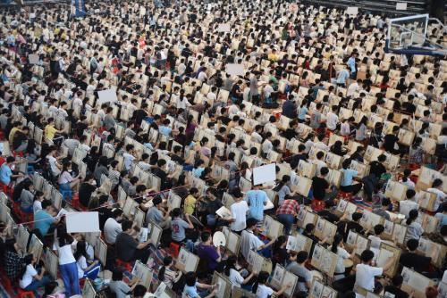 2021年广东高考复读会更难吗