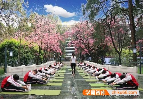 怎么区分公办大学和民办大学？